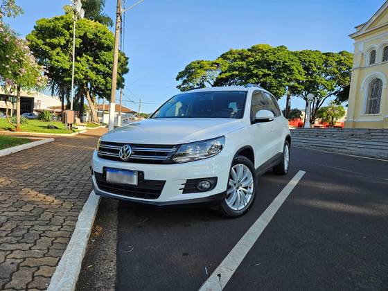 VOLKSWAGEN TIGUAN 1.4 TSI 16V TURBO GASOLINA 4P DSG
